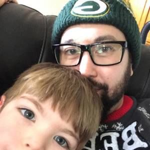 Meet your Posher, Adam